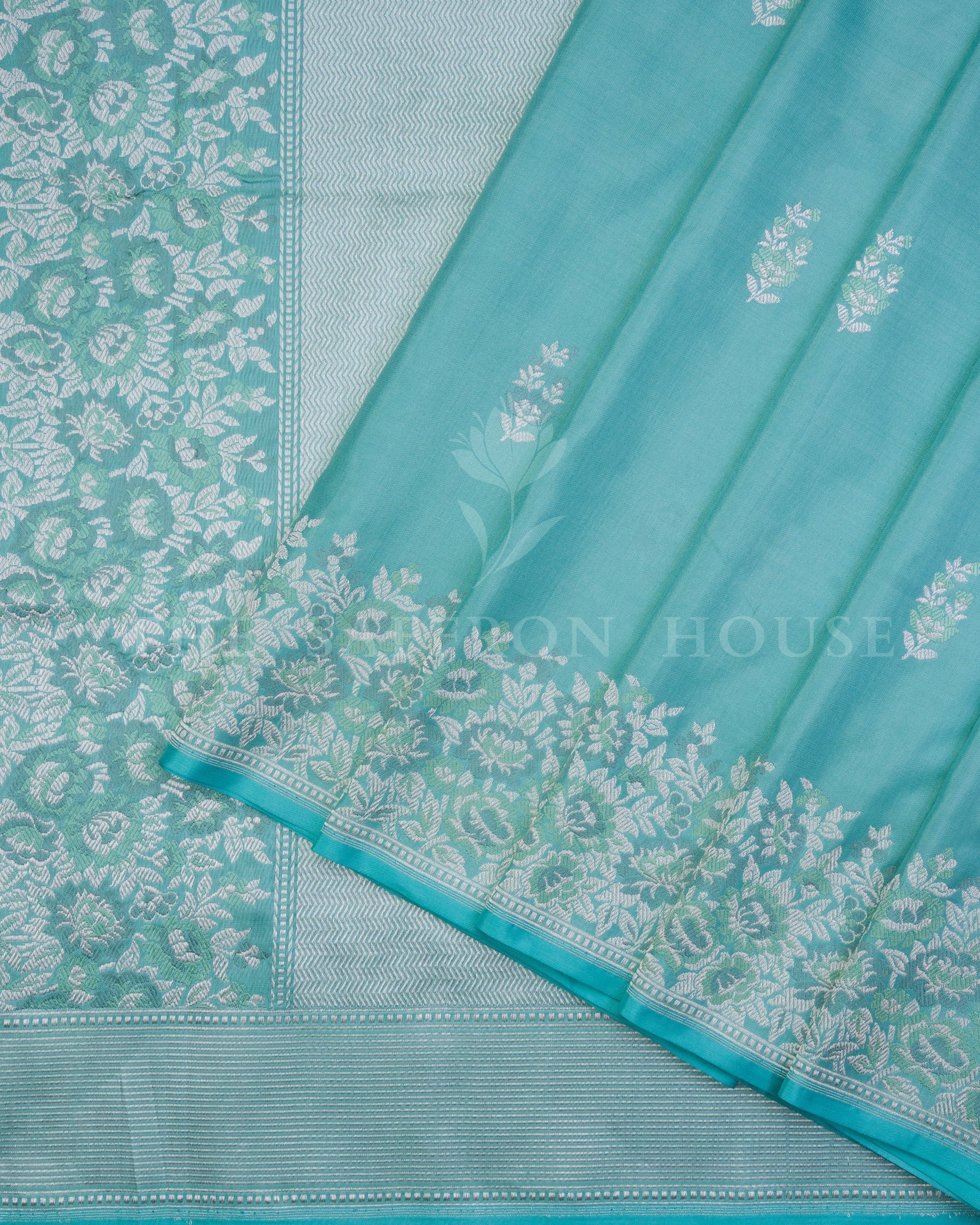 Paithani Sarees: Woven Royalty, Reimagined | The Saffron House