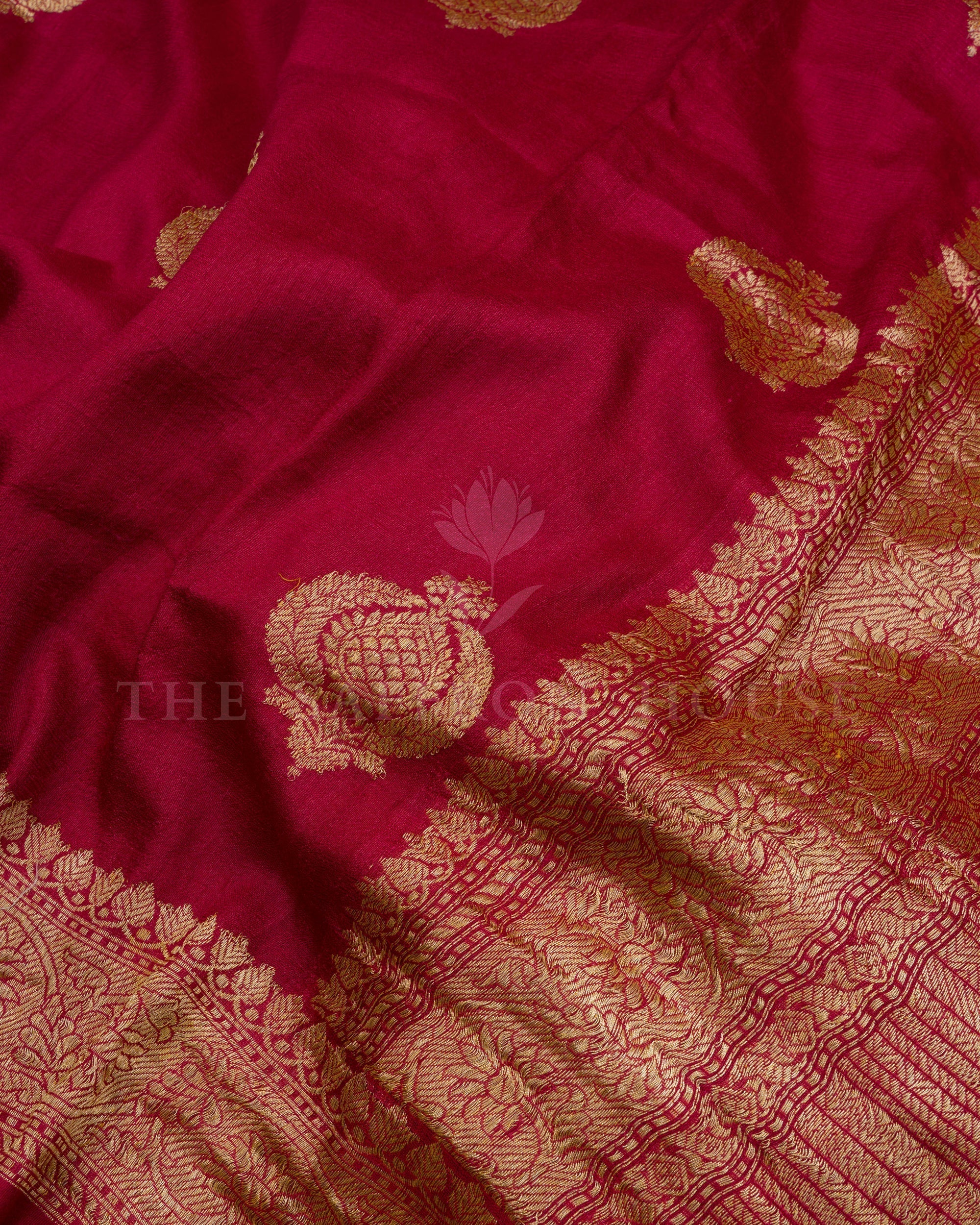 Kanjivaram vs Banarasi Saree: Which Should You Choose? A Complete Comparison