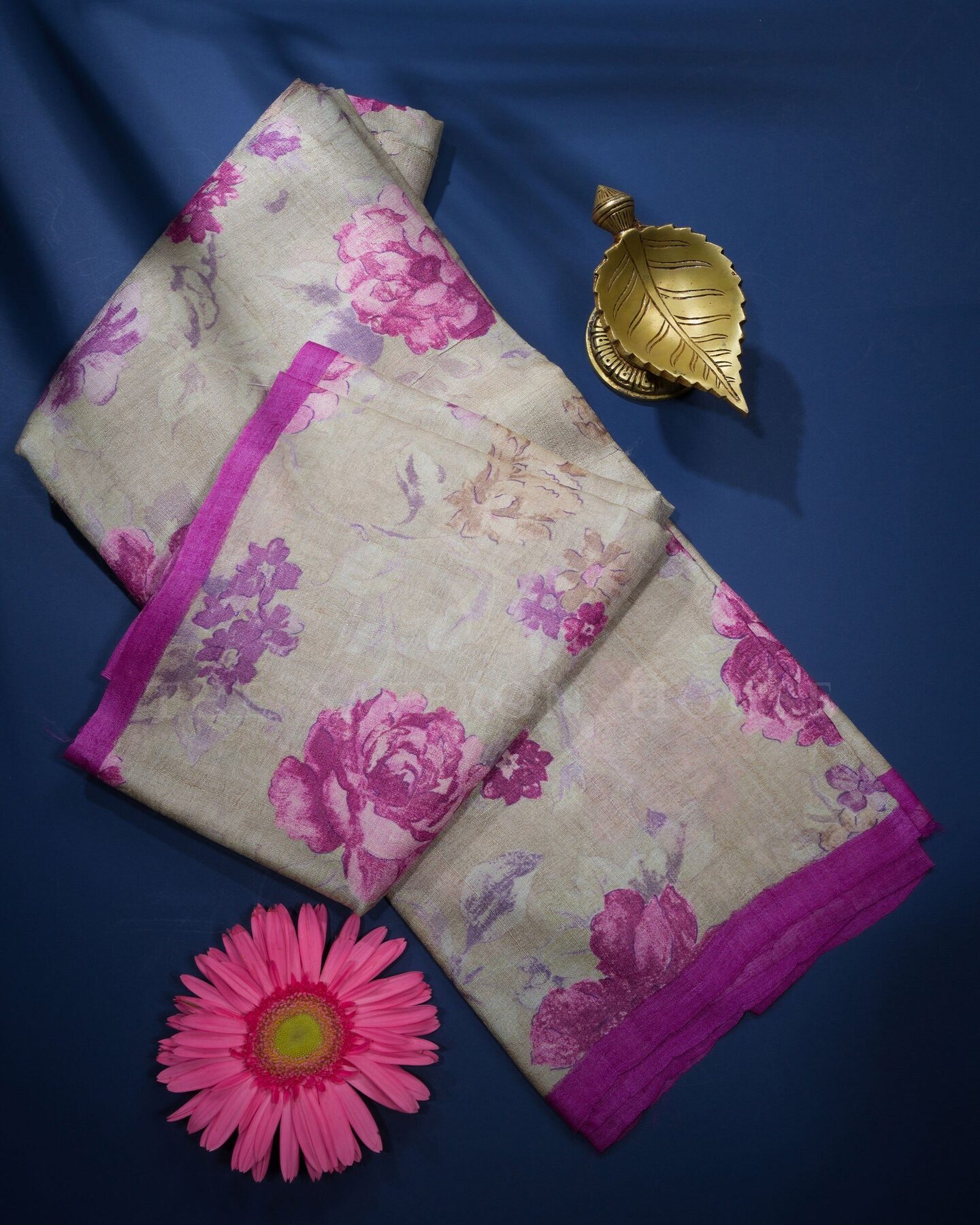 Sand Beige Tussar Silk Saree – The Saffron House