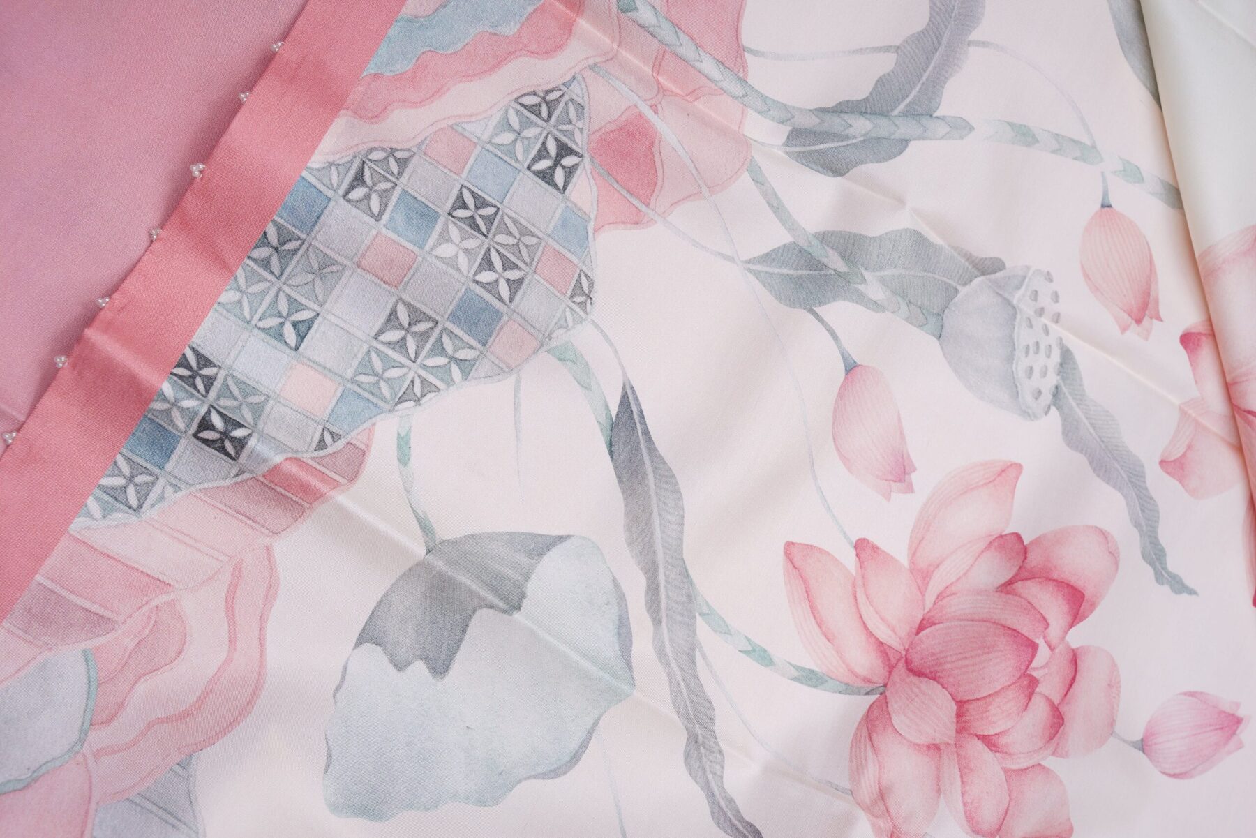 Off White And Ivory Kanjivaram Silk Saree – The Saffron House