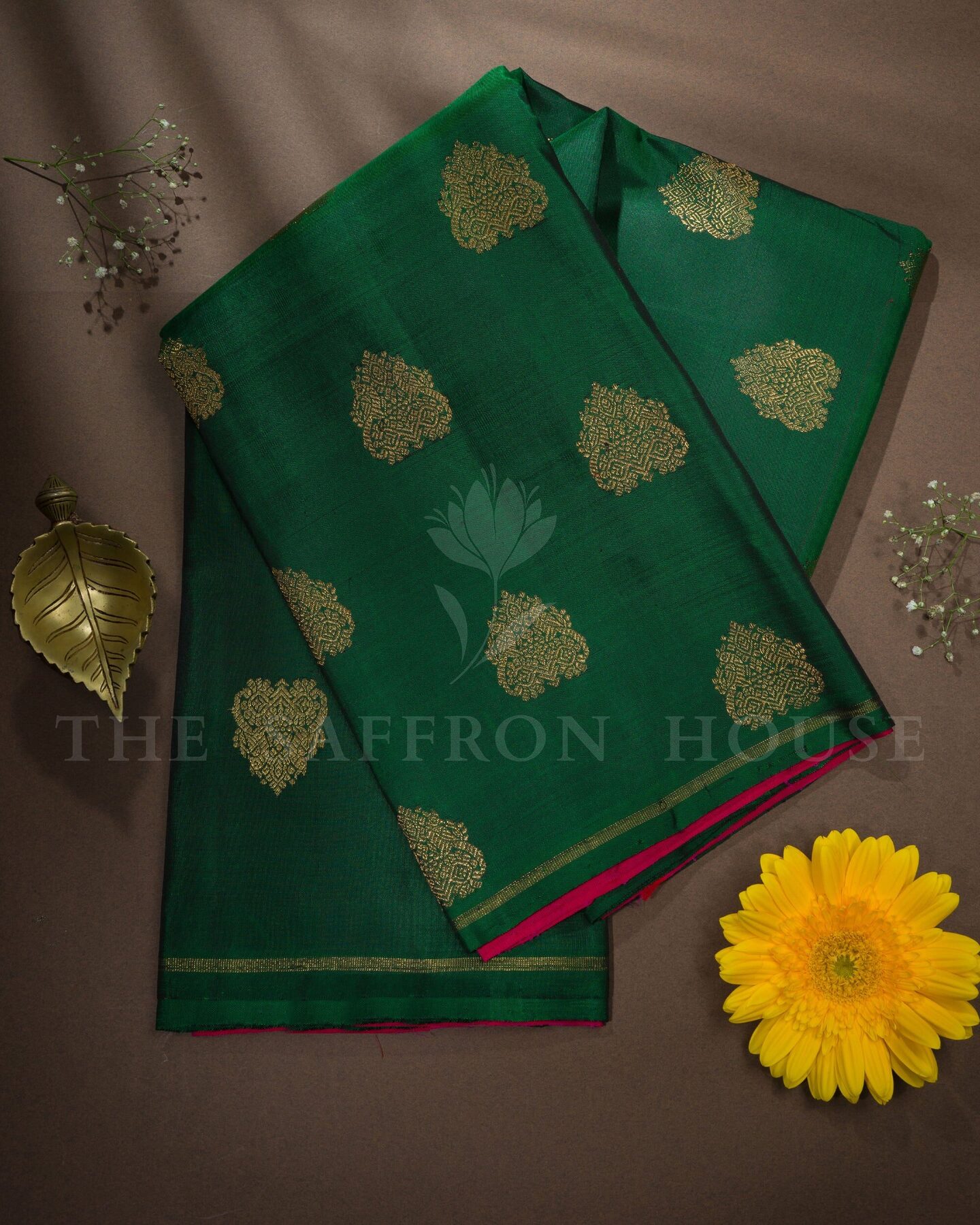 Bottle Green And Rani Pink Brocade Kanjivaram Silk Saree – The Saffron House