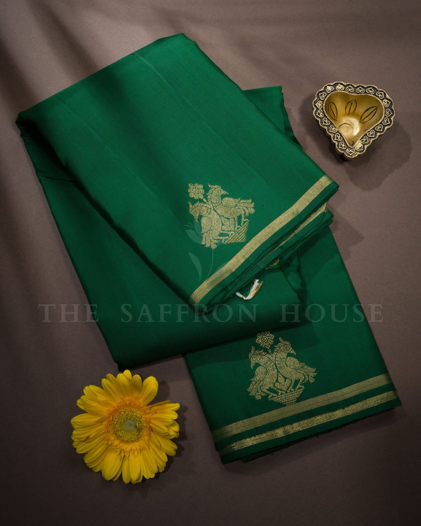 Bottle Green Kanjivaram Silk Saree – The Saffron House