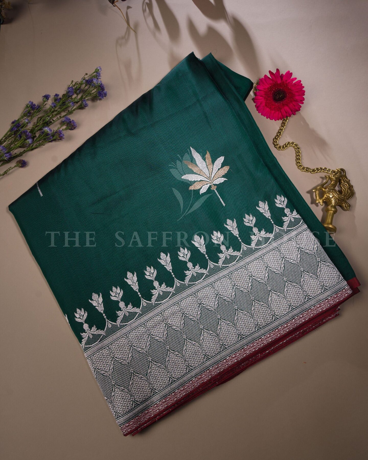 Green Katan Banarasi Silk Saree – The Saffron House