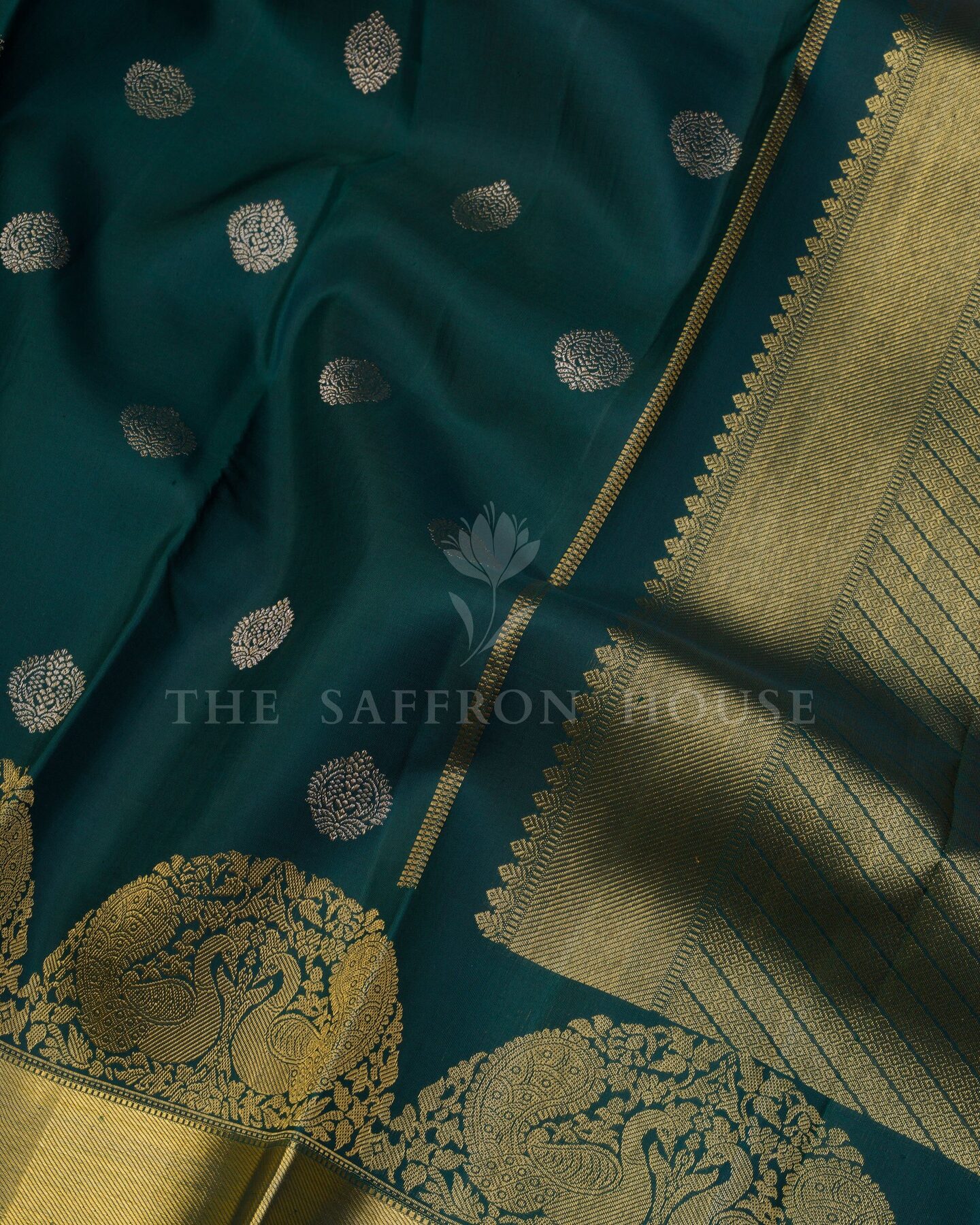 Green And Bottle Green Korvai Kanjivaram Silk Saree – The Saffron House