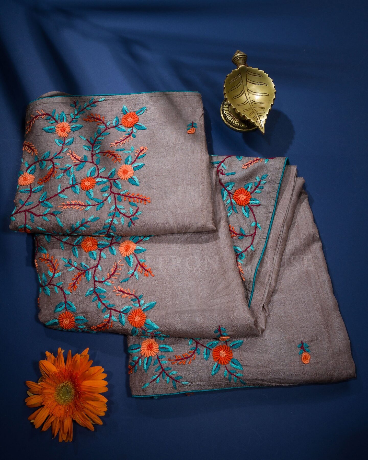 Slate Grey Tussar Silk Saree – The Saffron House