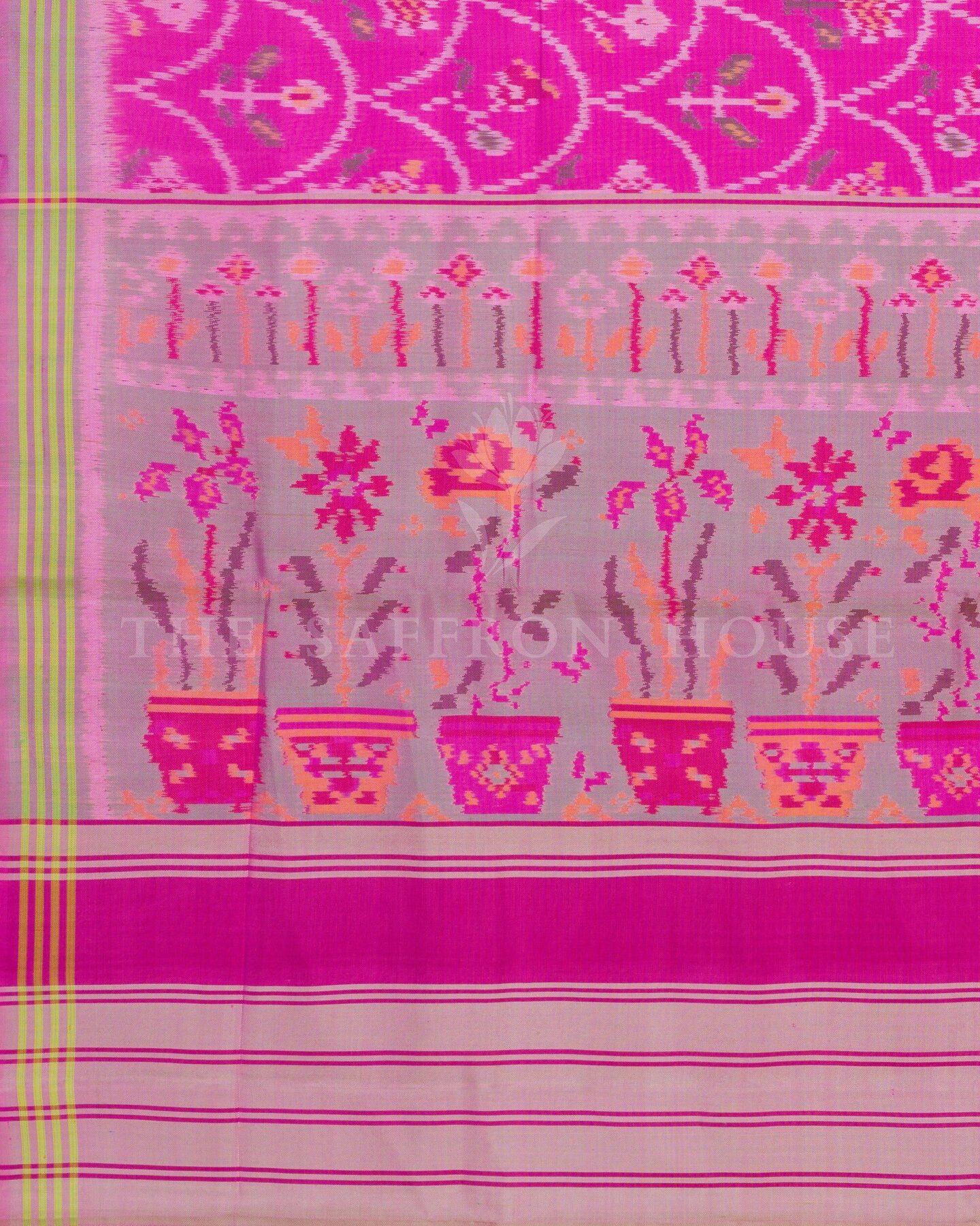 Fuchsia Handwoven Patola Saree – The Saffron House