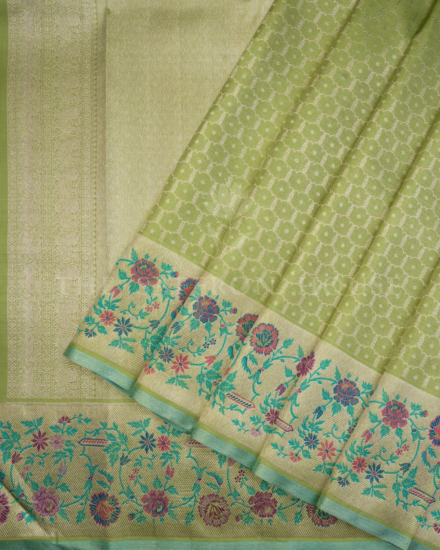 Pistachio Green Kanjivaram Silk Saree