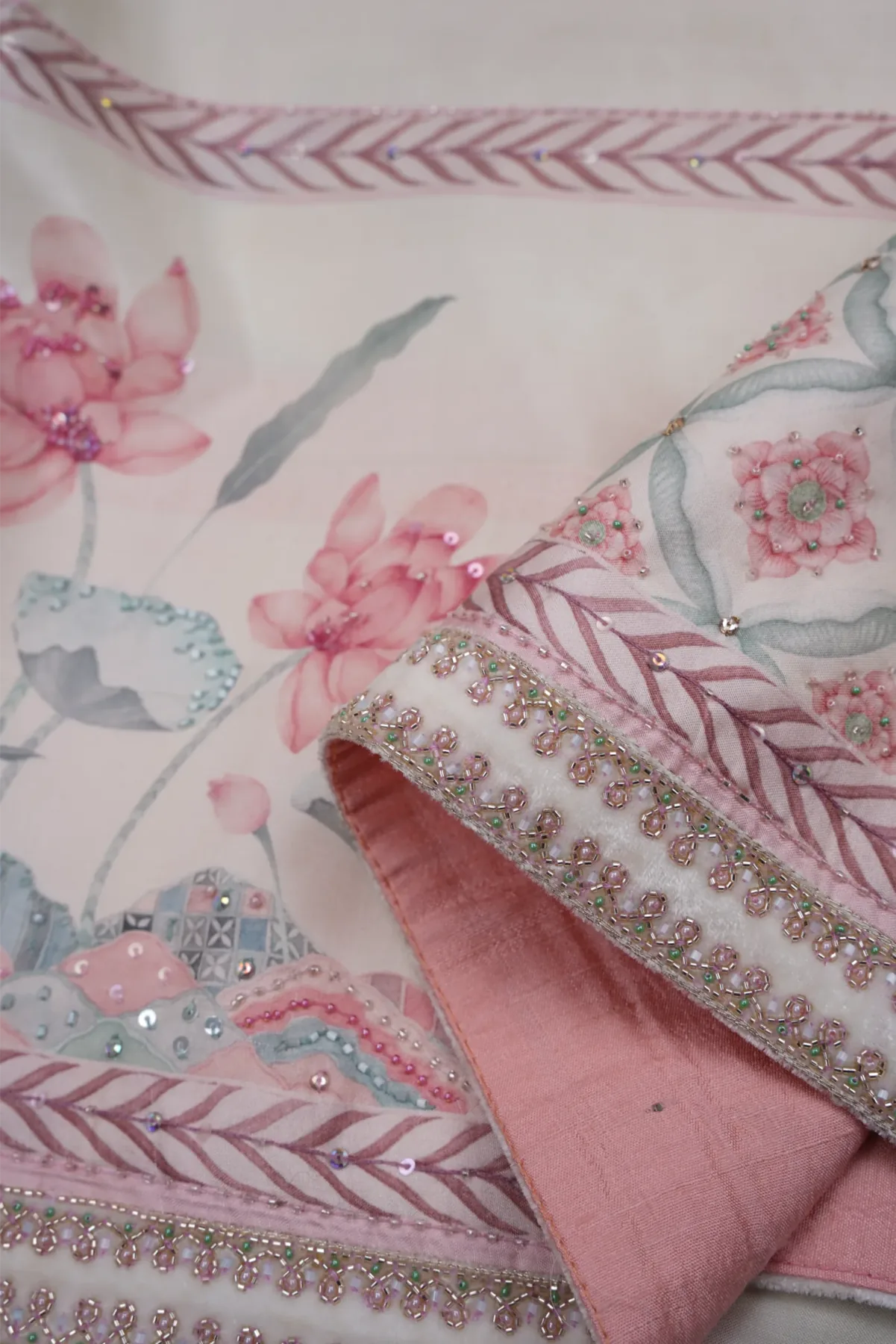 Off White And Ivory Kanjivaram Silk Saree – The Saffron House