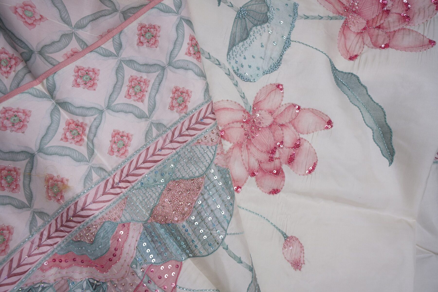 Off White And Ivory Kanjivaram Silk Saree – The Saffron House