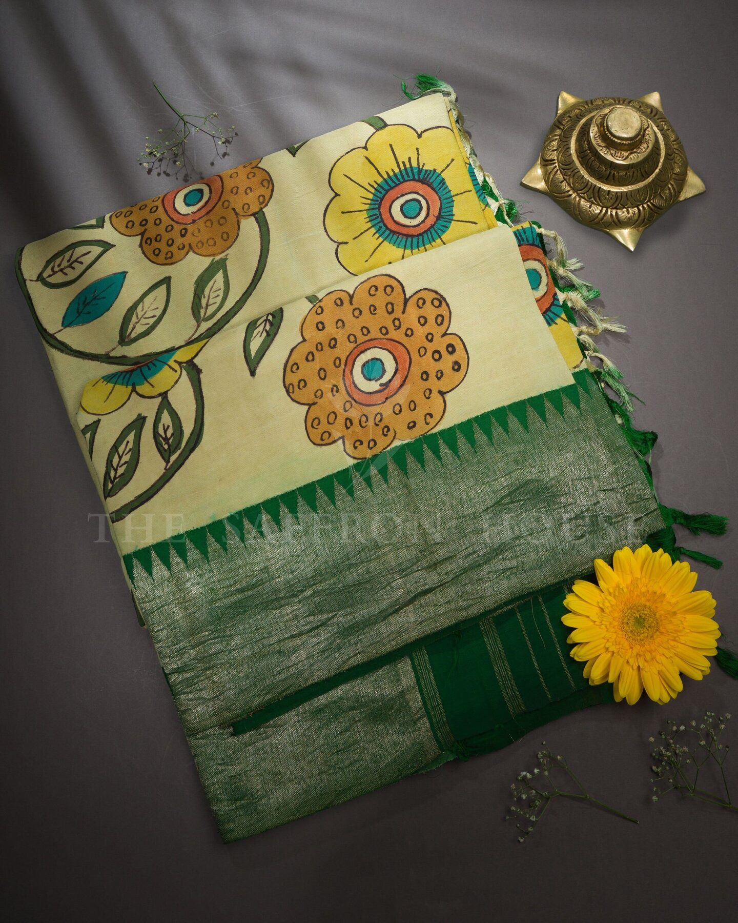 Pistachio Green And Forest Green Brocade Kanjivaram Silk Saree – The Saffron House