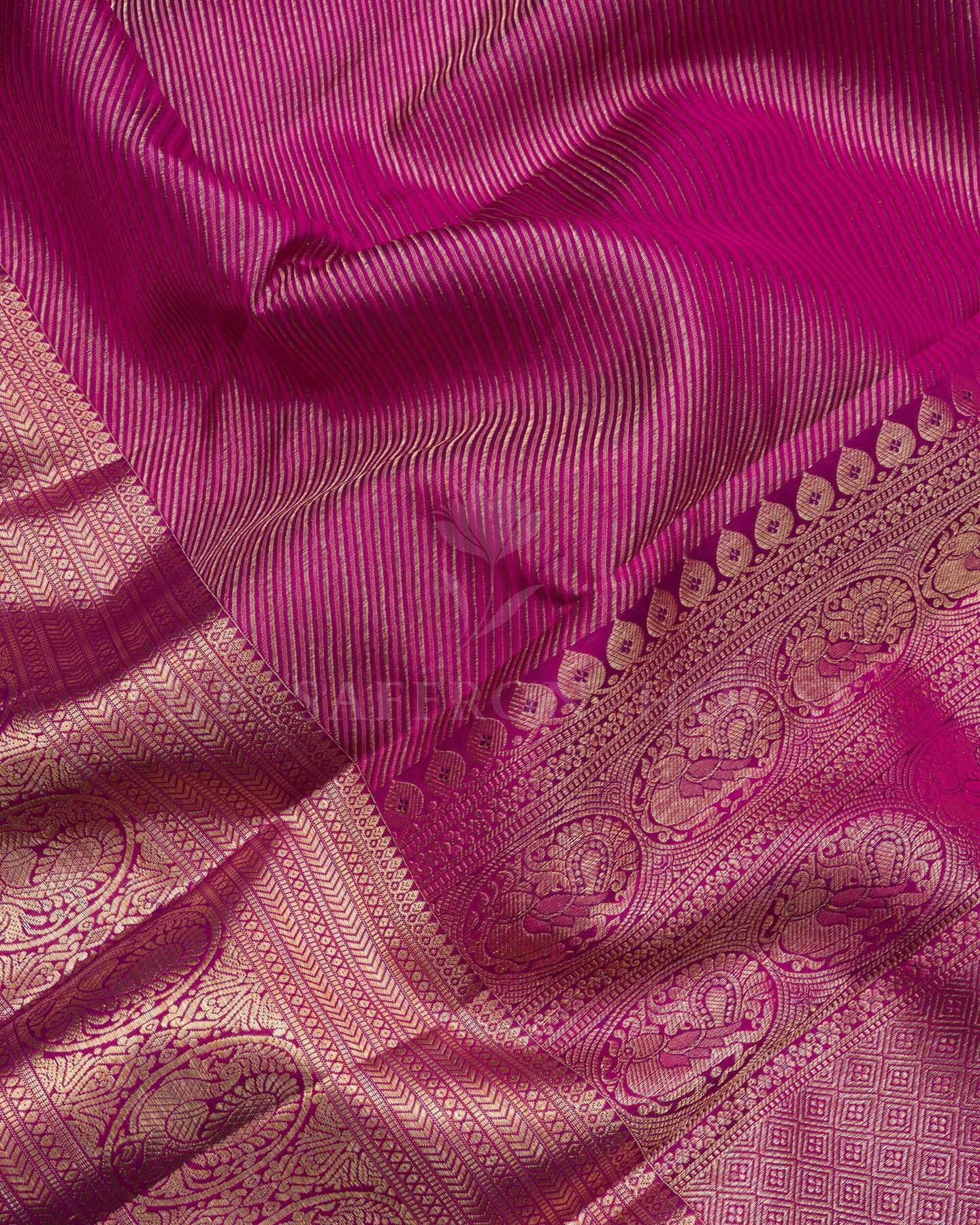 Magenta Brocade Kanjivaram Silk Saree – The Saffron House