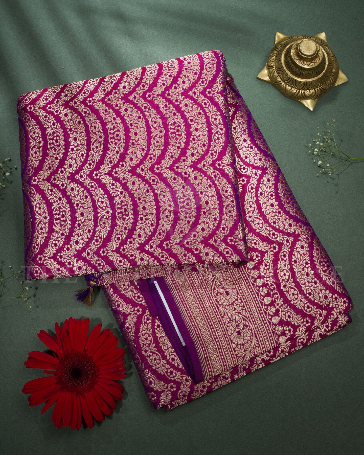 Magenta And Purple Banarasi Silk Saree – The Saffron House