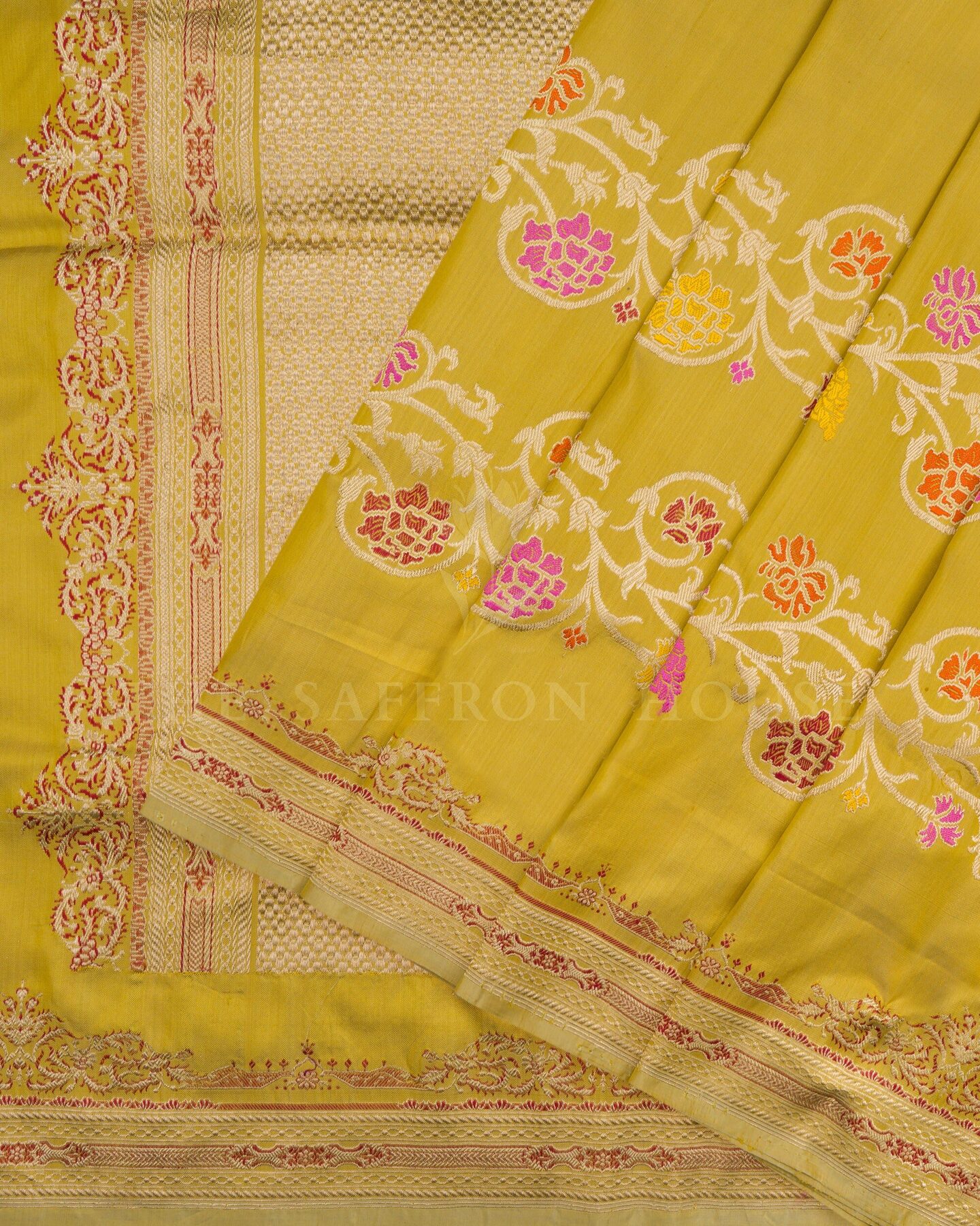 Magenta Banarasi Silk Saree – The Saffron House