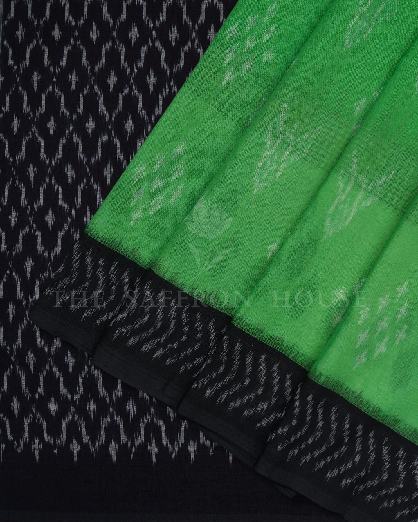 Pure White And Onyx Black Handwoven Patola Saree – The Saffron House