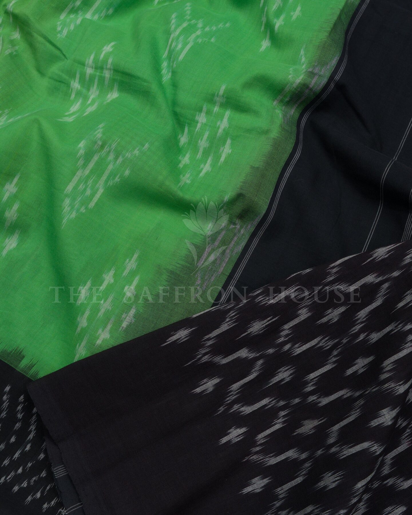 Pure White And Onyx Black Handwoven Patola Saree – The Saffron House