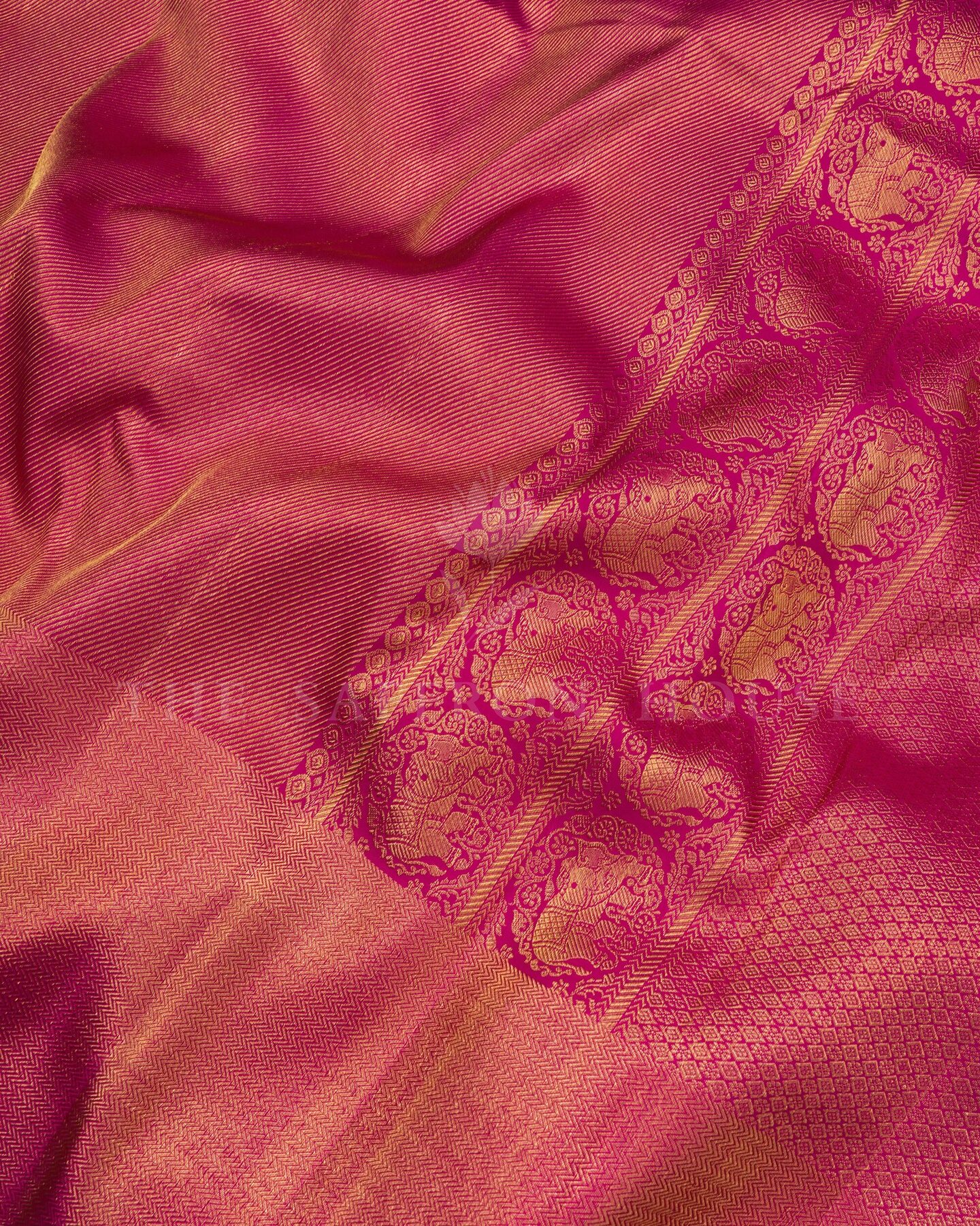 Magenta Brocade Kanjivaram Silk Saree – The Saffron House