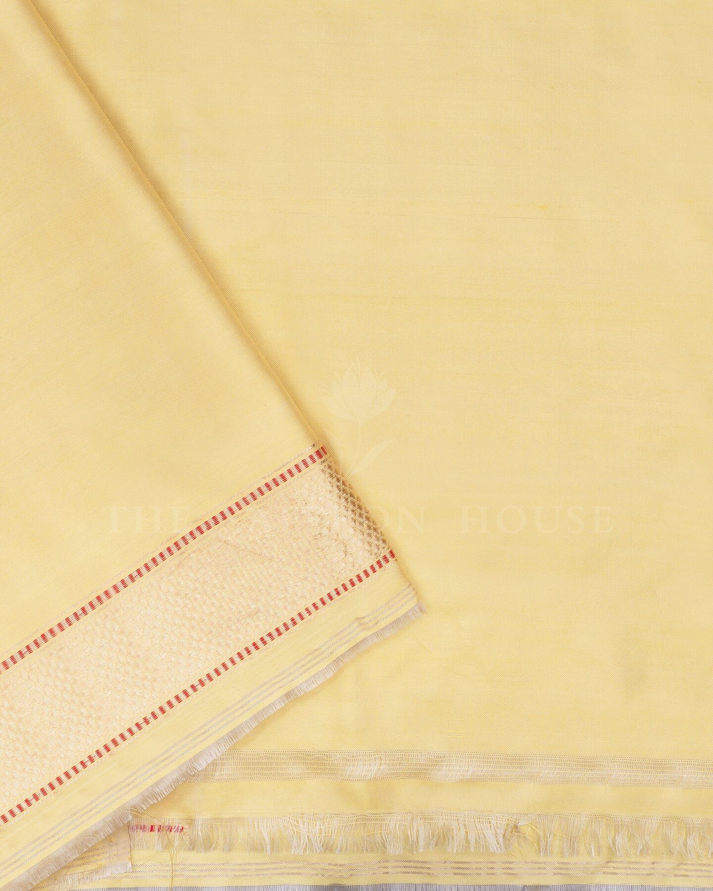 Red Banarasi Silk Saree – The Saffron House