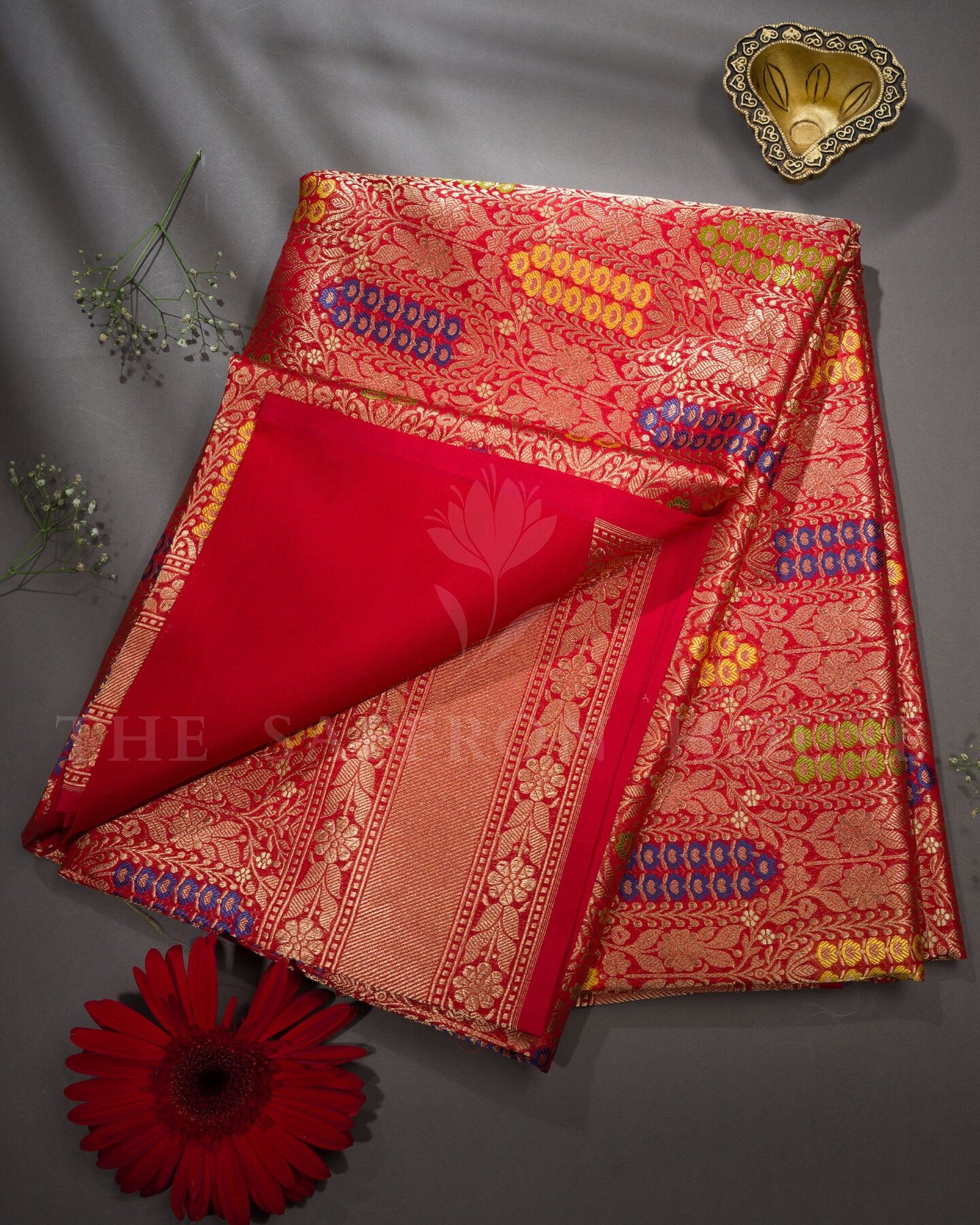 Red Banarasi Silk Saree – The Saffron House