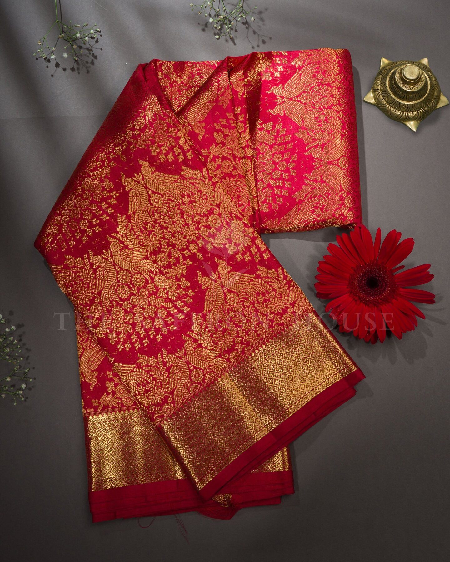 Red Brocade Kanjivaram Silk Saree – The Saffron House