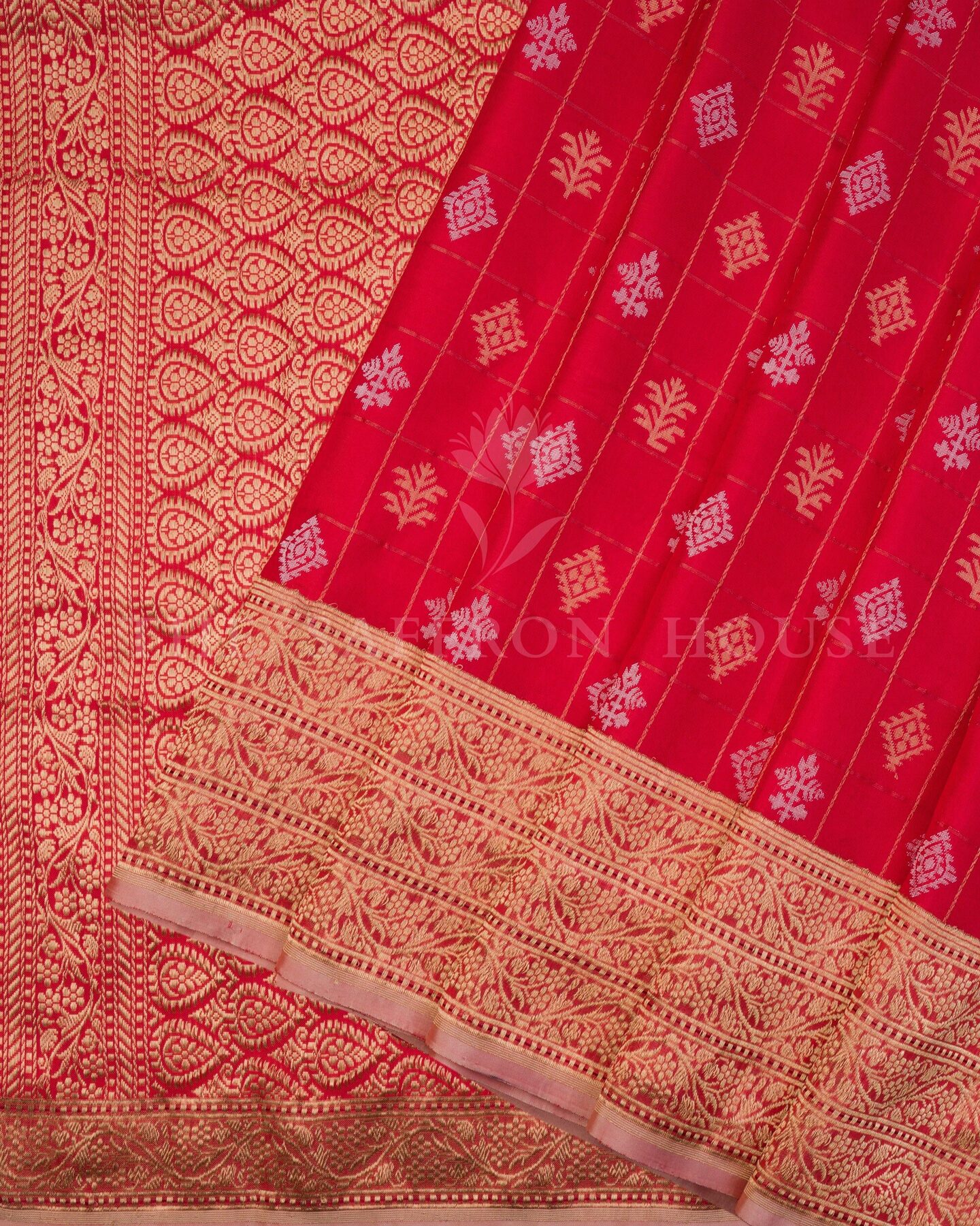 Red Katan Banarasi Silk Saree – The Saffron House