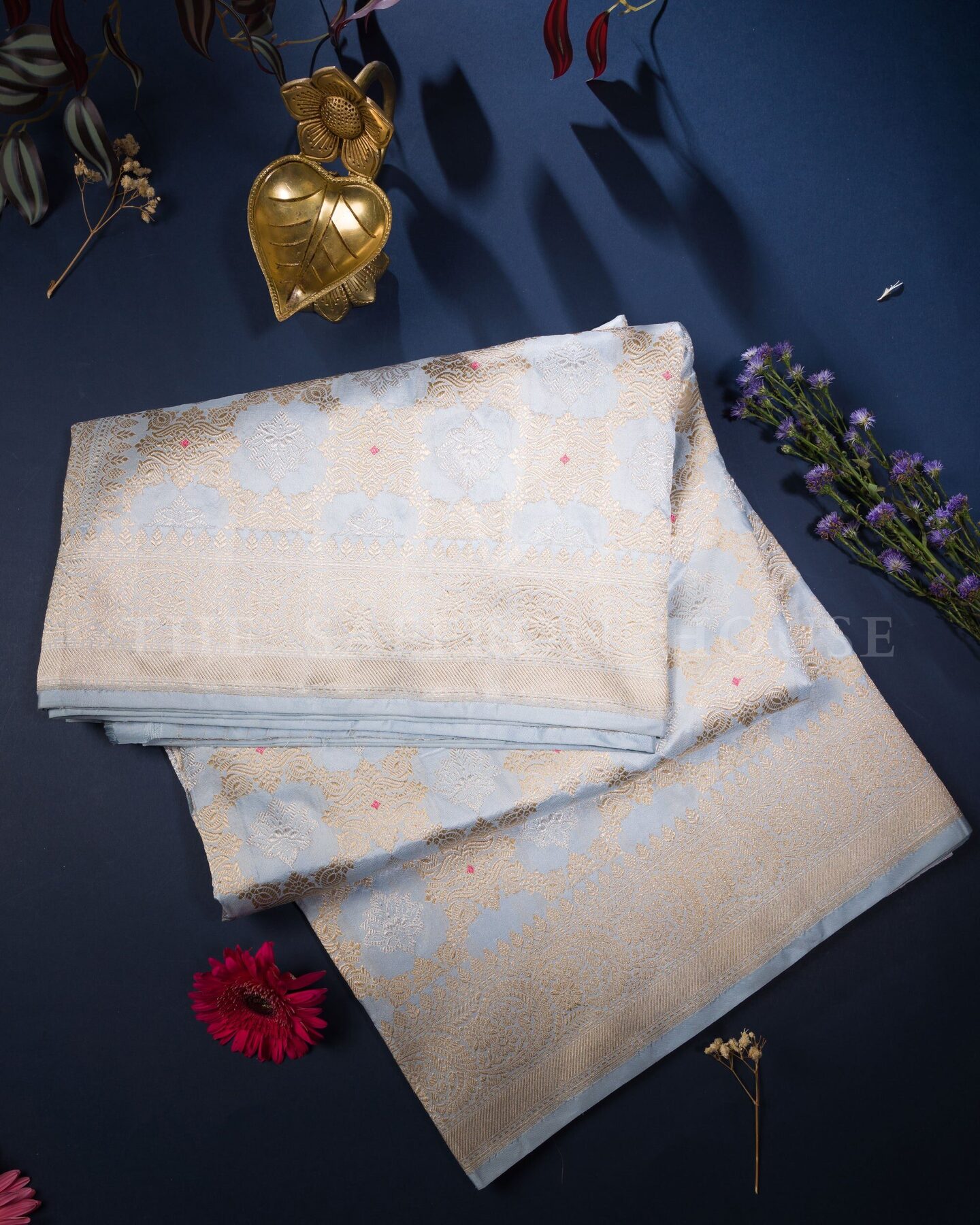 Blue Katan Banarasi Silk Saree – The Saffron House