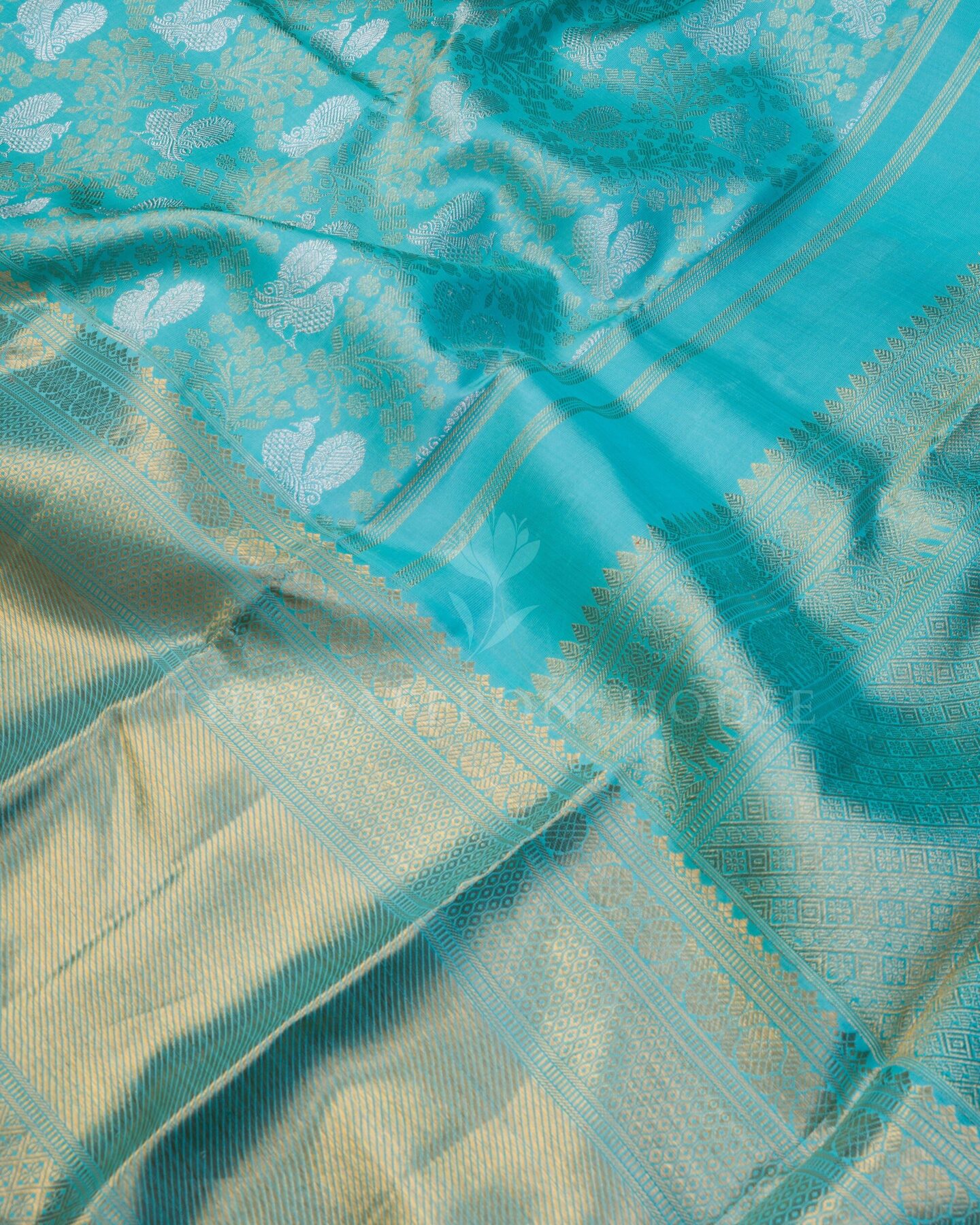 Turquoise Kanjivaram Silk Saree – The Saffron House